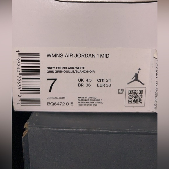 Air Jordan’s Dunk mid - Picture 1 of 4
